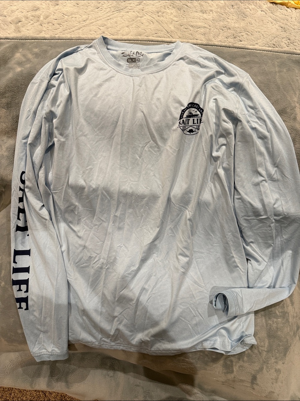 Salt Life Men’s Pale Blue Long Sleeve Performance Tee
